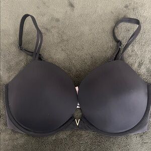 Victoria’s Secret push-up bra
